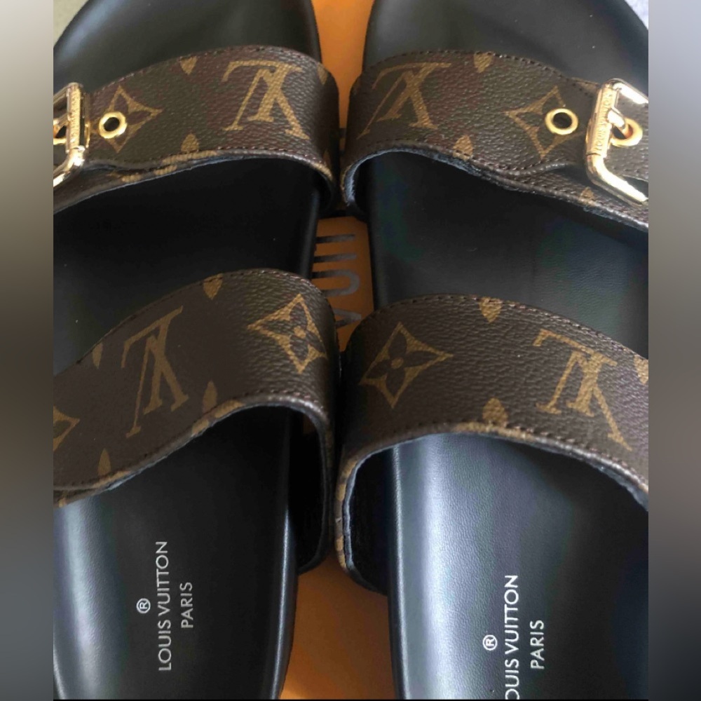 Fashion sandals sz 8